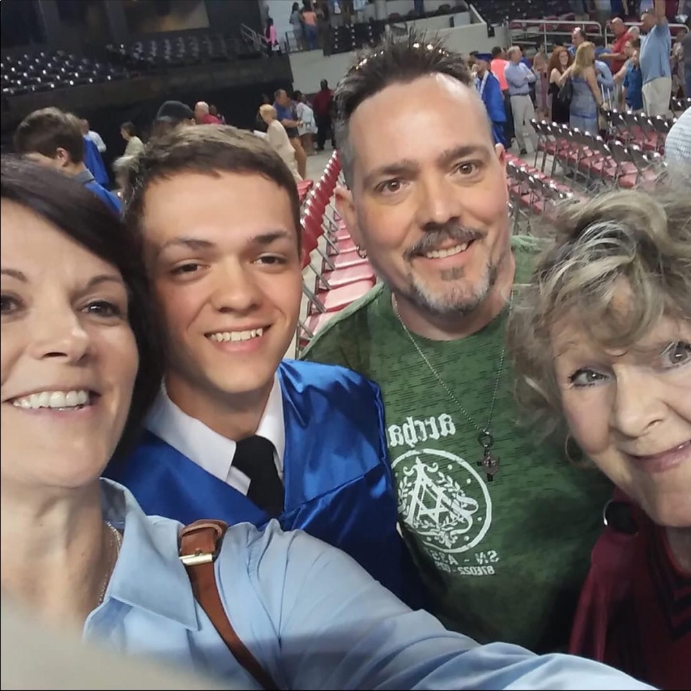 Meet your Posher, Wes - Picture 3 of 9